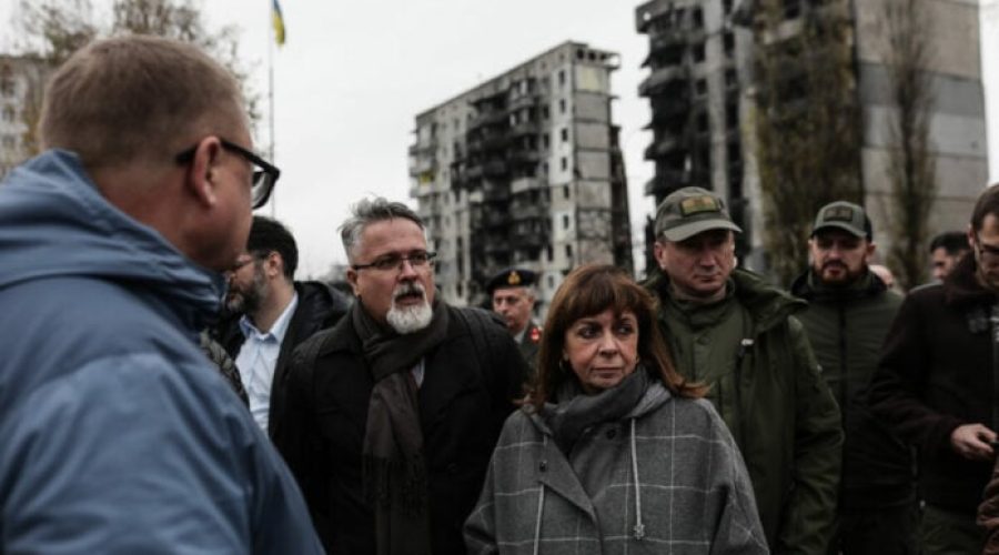 Ουκρανία: Σε πληγείσες από τους ρωσικούς βομβαρδισμούς περιοχές η ΠτΔ