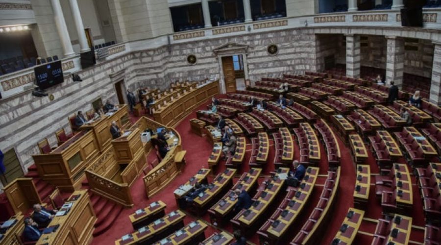 Βουλή: Ψηφίστηκε ο Εθνικός Μηχανισμός Εναέριας Έρευνας και Διάσωσης